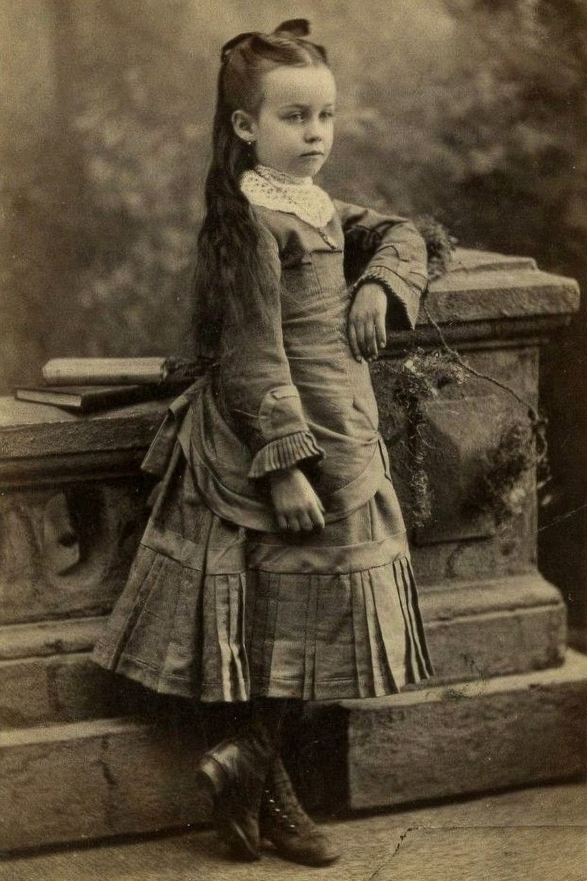 Unknown photographer — Portrait of a girl (1880s)