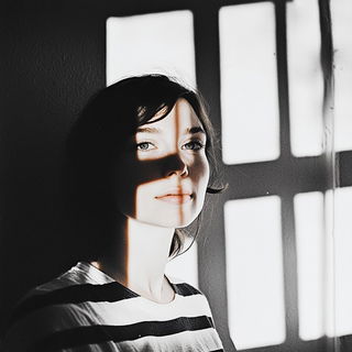 Sunburstomanga style, Midjourney V6.1: photographic portrait of female protagonist