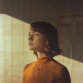 Impastocostume style, Midjourney V6.1: photographic portrait of female protagonist