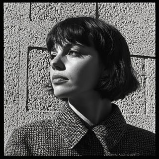 Contourflow style, Midjourney V6.1: photographic portrait of female protagonist
