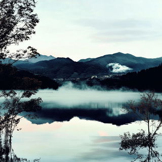 Washengrave style, Midjourney V6.1: realistic landscape photograph of quiet dawn