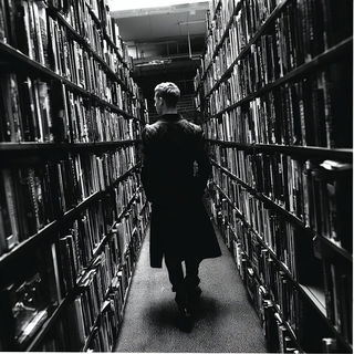 Noirgleam style, Midjourney V7: Midlibrary