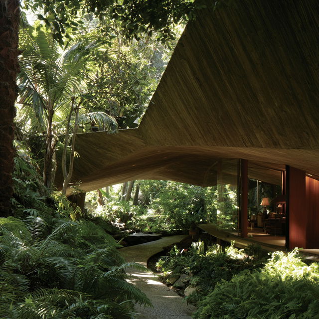 John Lautner style, Midjourney V8.2, render 1 of 4