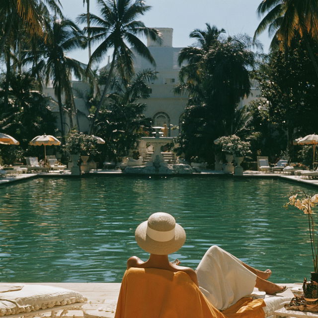 Slim Aarons style, Midjourney V8.2, render 1 of 4